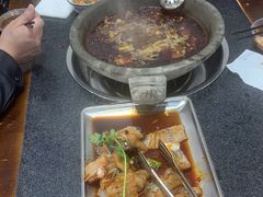 石锅鱼-秦巴石锅鱼