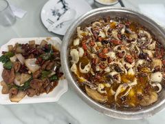 -黑皮酸菜鱼(三山街店)