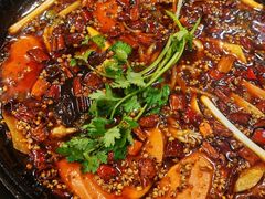-鸿顺老铁锅美蛙鱼府(解放碑店)