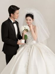 -雅云婚纱摄影工作室旗舰店