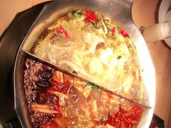 台式麻辣锅-湊湊火锅·茶憩(杭州湖滨银泰in77店)