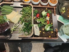 -蘸小院铁锅炖·蘸酱菜·东北菜(怀远门店)
