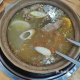 藏在吕厝的小店没想到这么火爆 一到晚上就座无虚席