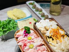 -野·大山里野生菌石锅土鸡(益田假日店)