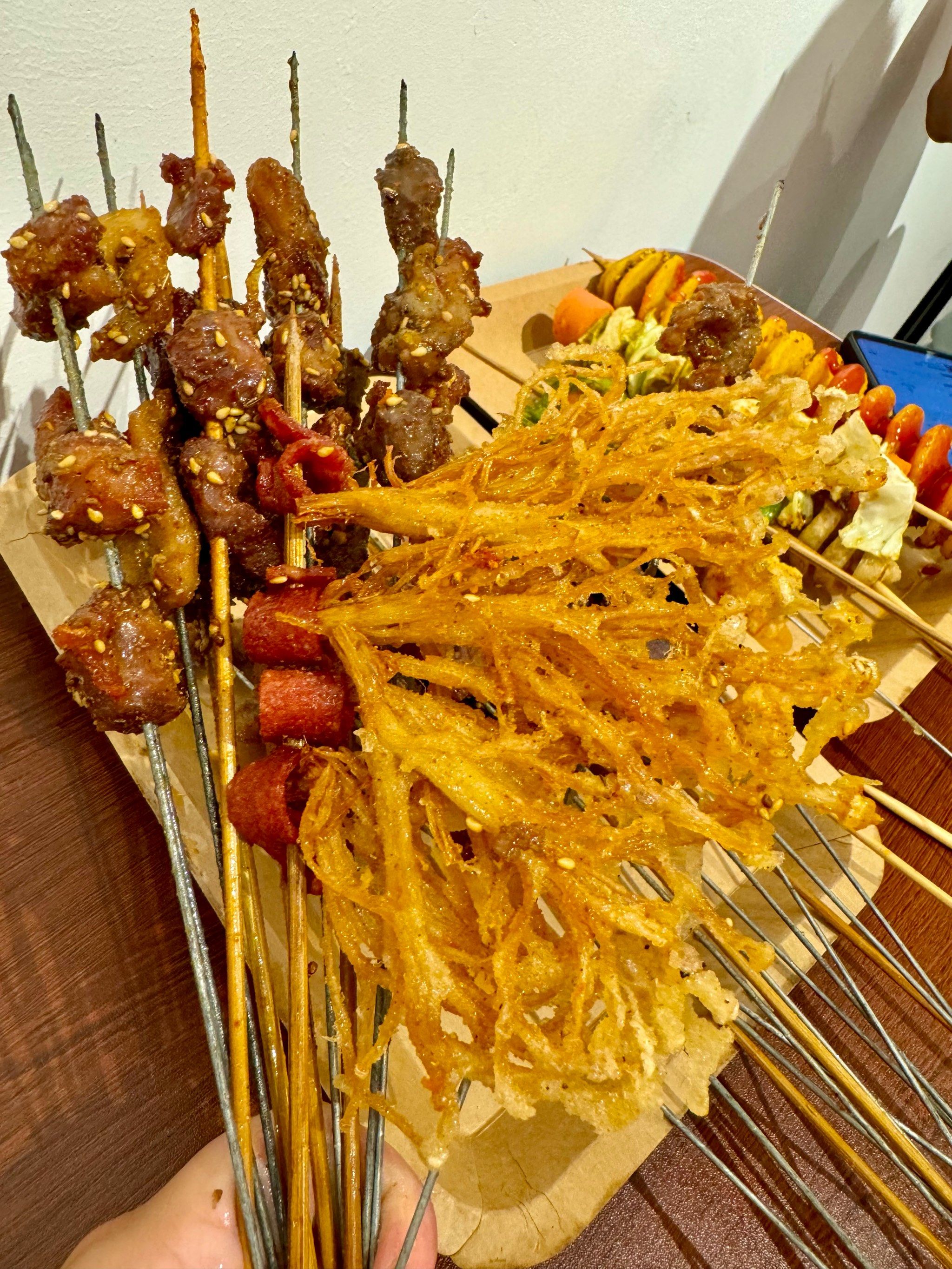 襄阳95穷鬼快乐屋(东北炸串)