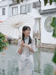 -一揽芳华汉服旗袍体验馆(拙政园店)