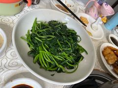 蒜蓉番薯叶-德云居