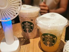 -星巴克(杭州西湖银泰1F店)