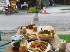 -Kat's Kitchen