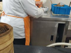 -老西白点心店