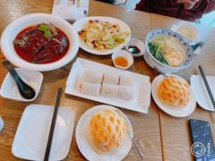 -点点心港式茶餐厅(南京西路店)