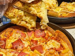 -必胜客(WOW中心城店)