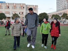 -上海市民办金苹果学校