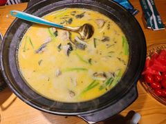 -呷湘厨·鱼汤捞饭·剁椒鱼头·辣椒炒肉(国家会展中心店)