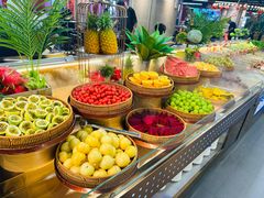 -四囍码头海鲜烧烤自助火锅(外滩南京东路悦荟广场店)