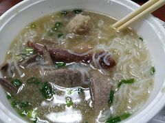 叉烧肉丸猪肝米-鑫馨餐厅