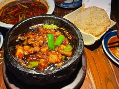 石锅杭椒牛蛙-桂满陇天书(南京德基旗舰店)