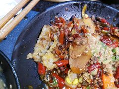 -沸炉重庆老火锅(军事博物馆店)