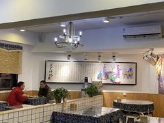 大堂-八两八金·莱芜特色炒鸡(市南漳浦路店)