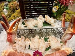 -蟹犇前•帝王蟹雪蟹(陆家嘴店)