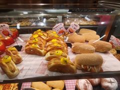 -Caidie Bakery采蝶轩(百越店)