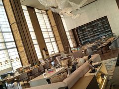-深圳国际会展中心希尔顿酒店(前海华发冰雪世界店)