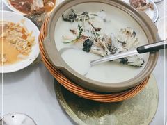 -天乐农家鱼头王(天目湖店)