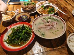 -老方桌烂蹄花川菜馆(九龙坡店)