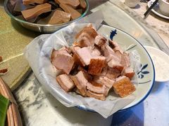 脆口烧肉-园林美食城·本土农家菜(杨和镇店)