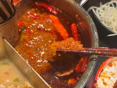 -晓宇重庆火锅(西安荟聚店)
