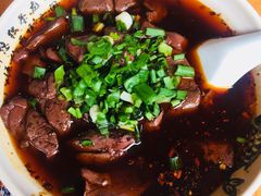 -杨三娘跷脚牛肉(羊子山西路店)