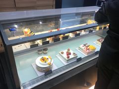面包甜点陈列柜-华丰贺氏(营迹店)