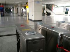 -漕溪路(地铁站)