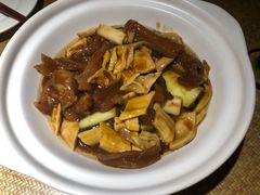 -渝信川菜 · 川味家常菜(长安店)