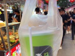 -清真老马家国华牛奶鸡蛋醪糟(正宁路店)