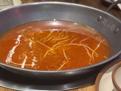 -野山舂·贵州现舂酸汤牛肉(东山店)