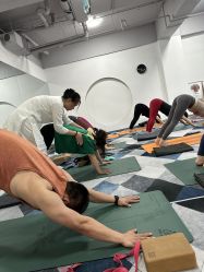 -MK·优璨瑜伽·普拉提