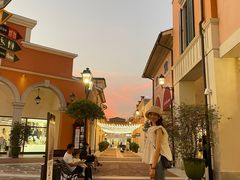 -佛罗伦萨小镇广佛名品奥特莱斯(疏港路店)