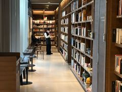 -茑屋书店(天目里店)