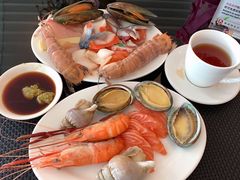 -圣丰索菲特·2 On 988 Café 自助餐厅