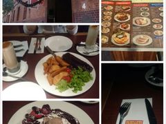 -Pancakes on the rocks(Darling Harbour)