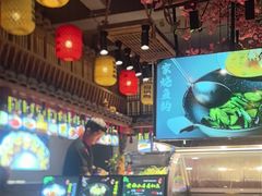 -头上红煨盐鸡·非遗院子餐厅
