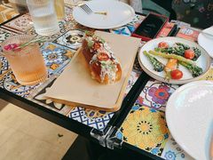 -LESCEDARS Brasserie Bistro香柏树