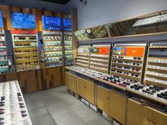 -LOOK眼镜(宝山万达店)