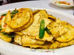 -老船夫婚宴婚庆会馆(延吉路店)