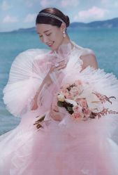 -挪娅婚纱摄影皇家会所