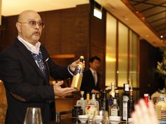 -卡佩罗意大利餐厅及酒吧Al Cappello Trattoria