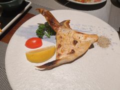 盐烤三文鱼头-古京·臻致料理(月湖店)