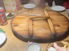 -万里闯关东铁锅炖菜馆(高新旗舰店)