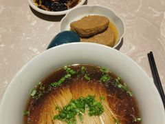 -松鹤面馆·古法焖肉面(观前店)